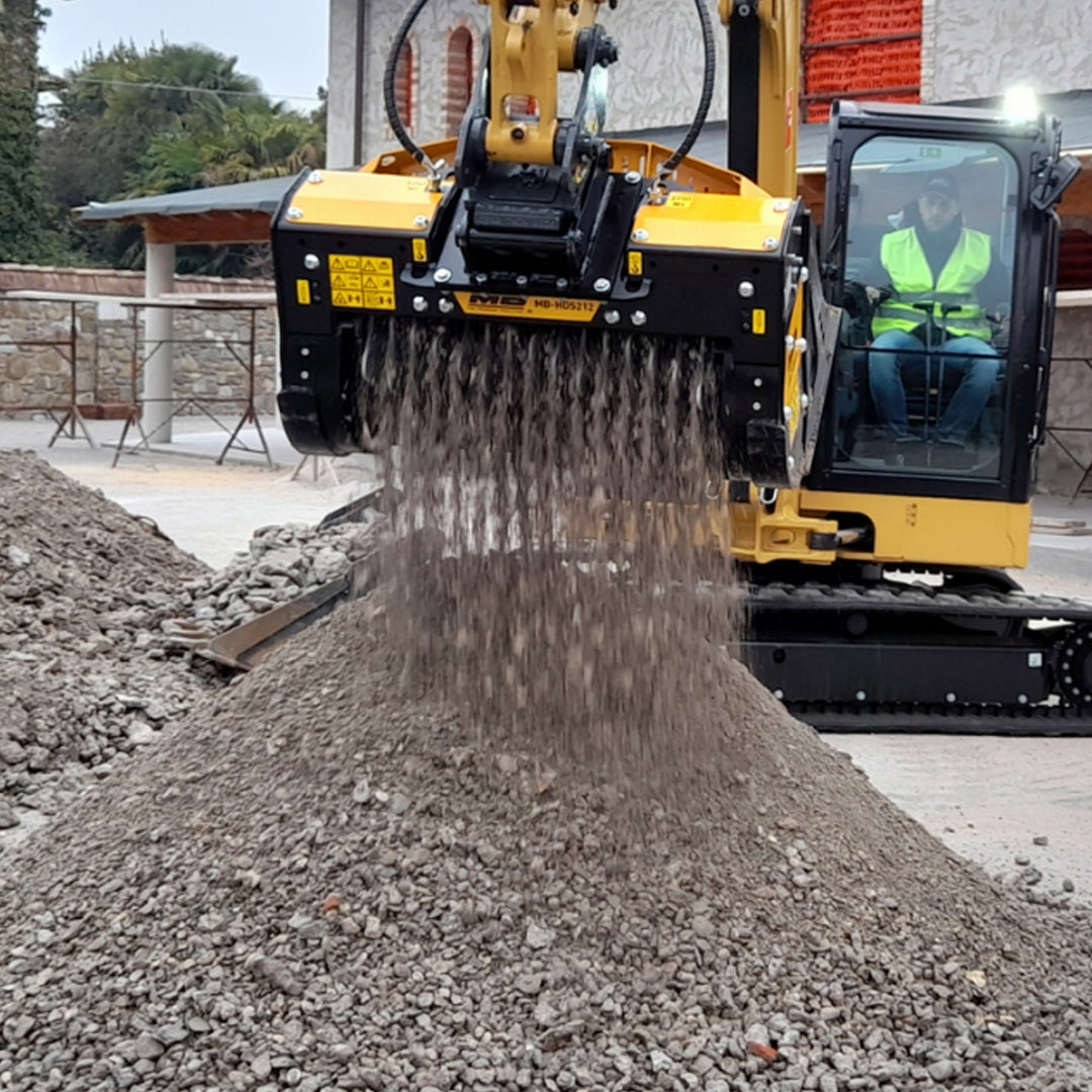 Łyżka rozdrabniająco-przesiewająca MB Crusher MB-HDS212