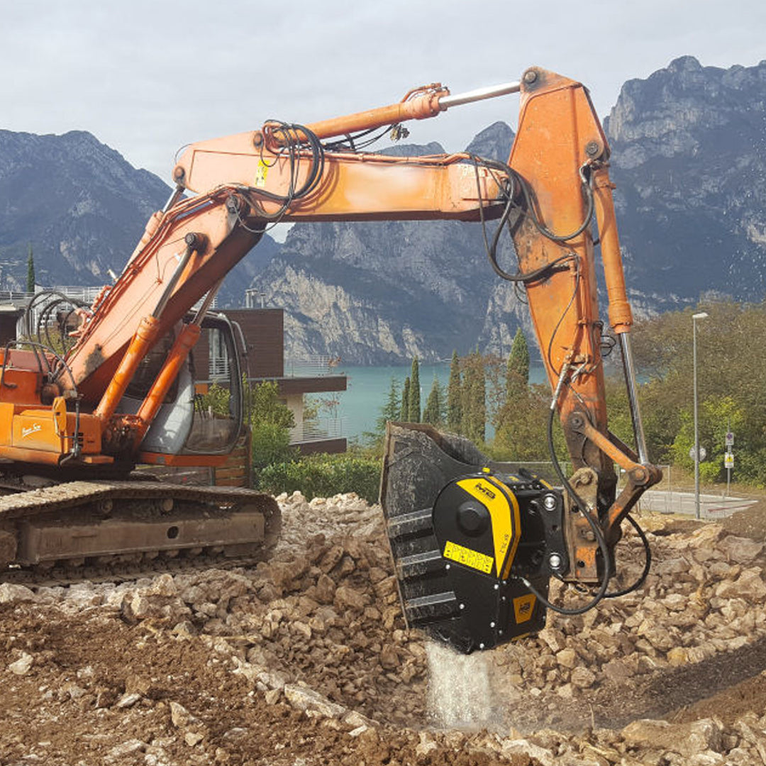 Łyżka krusząca MB Crusher BF70.2 S4