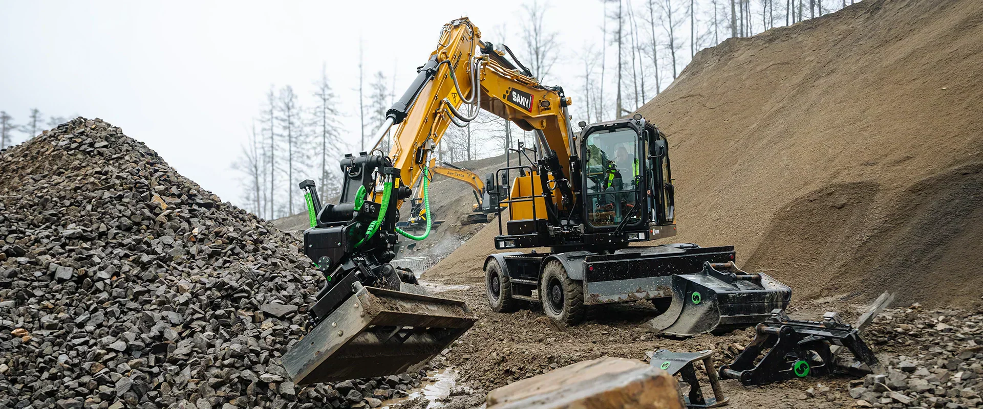Kołówka SANY + głowica Steelwrist w BC PROGRES. Jak jedna koparka zmienia tempo pracy na budowie?