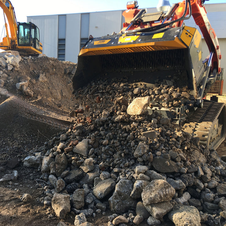 Łyżka rozdrabniająco-przesiewająca MB Crusher MB-HDS220