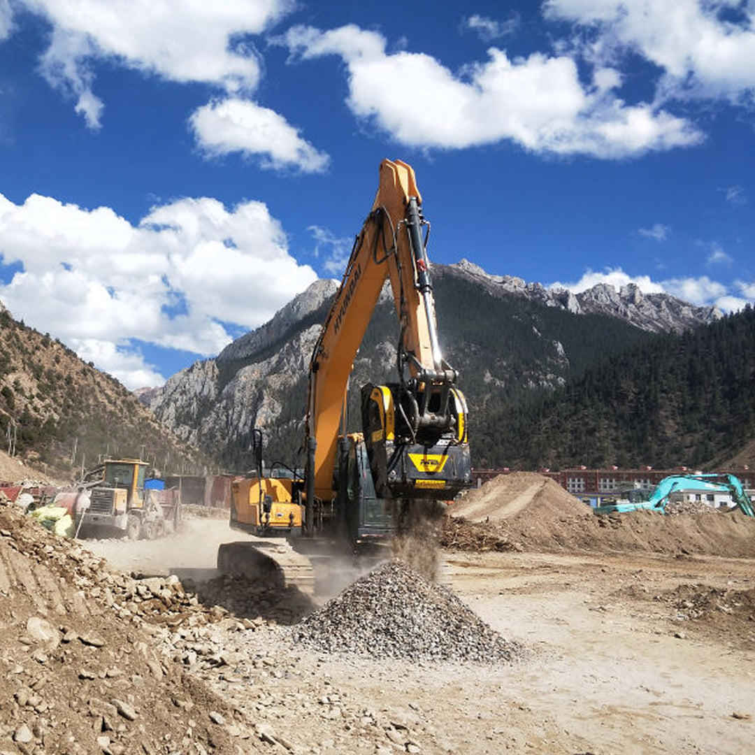 Łyżka krusząca MB Crusher BF70.2 S4