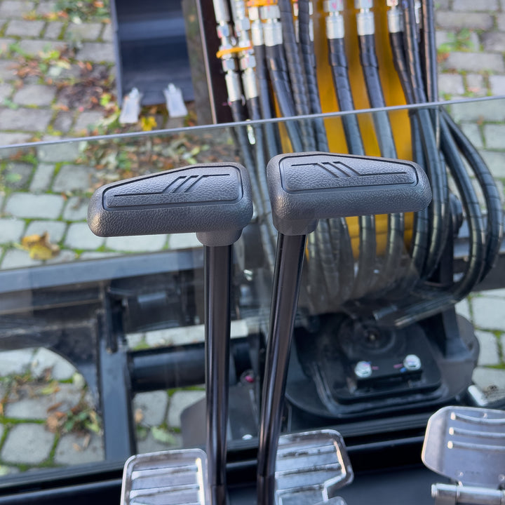 Minikoparka gąsienicowa Sany SY26U 2.8t