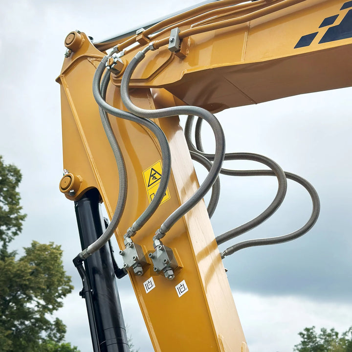 Koparka gąsienicowa Sany SY305C LC