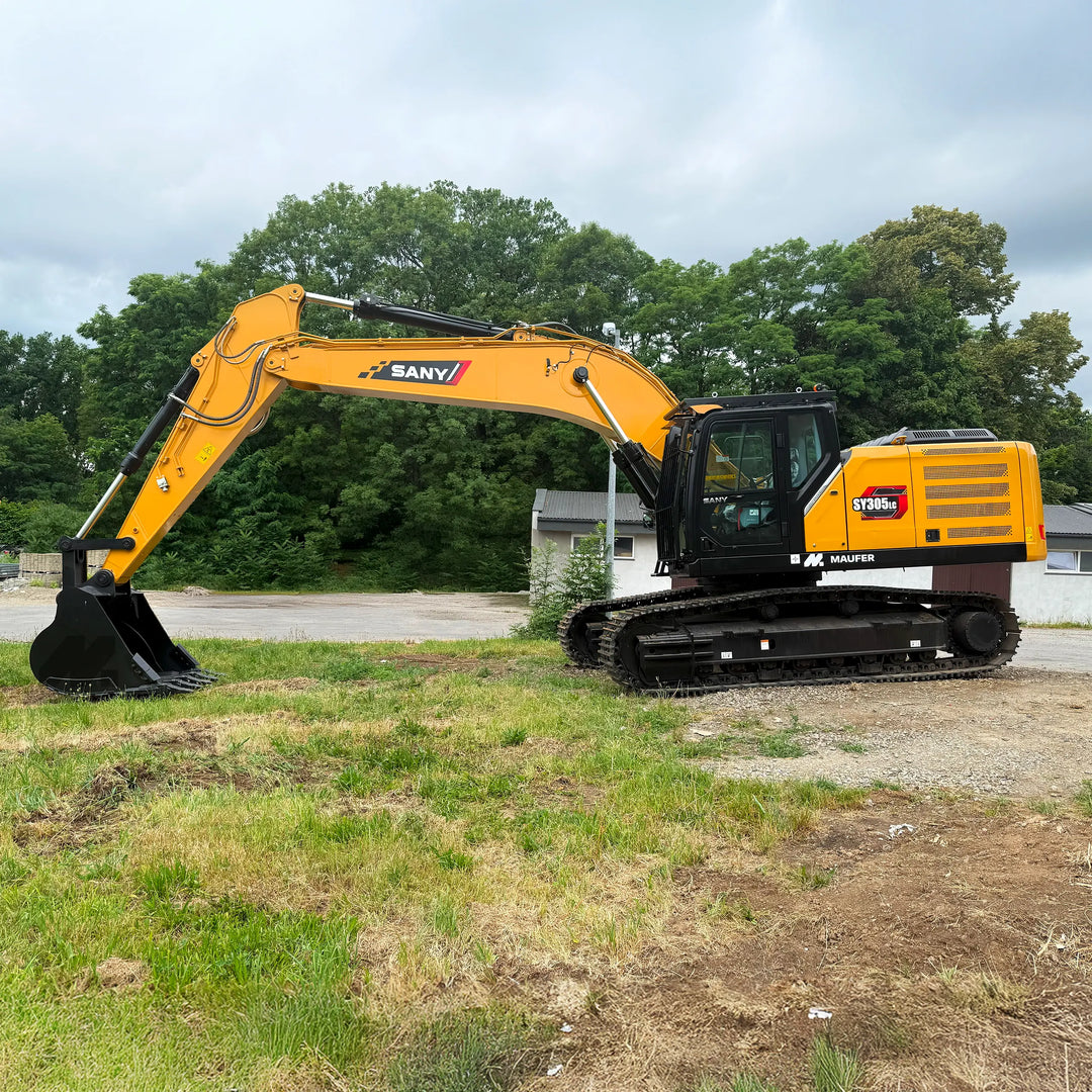 Koparka gąsienicowa Sany SY305C LC