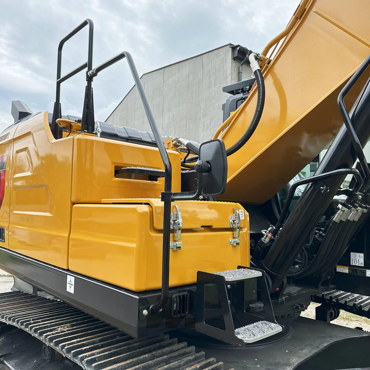 Koparka gąsienicowa Sany SY305C LC