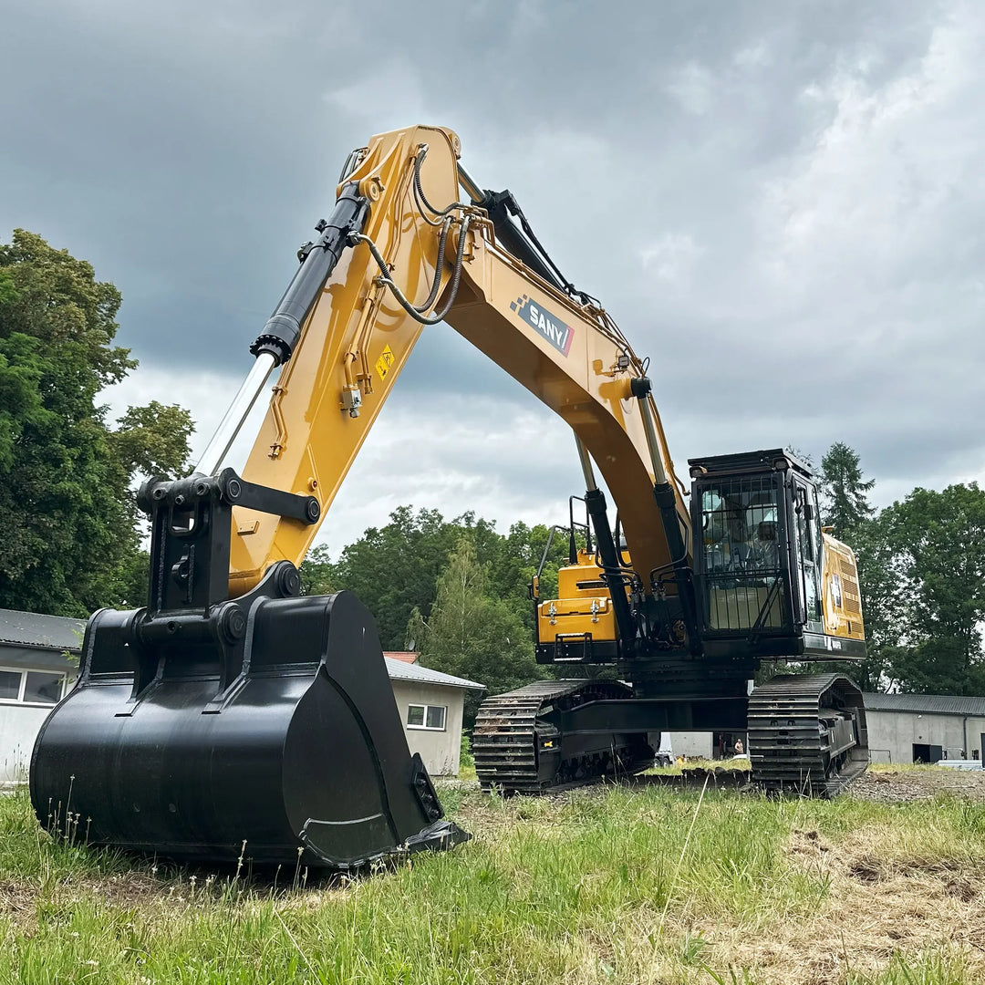 Koparka gąsienicowa Sany SY305C LC