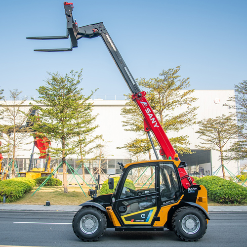 Ładowarka teleskopowa SANY STH625 2,5 t