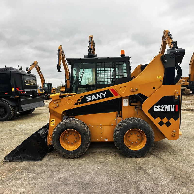 Ładowarka burtowa SANY SS270V 1290 kg