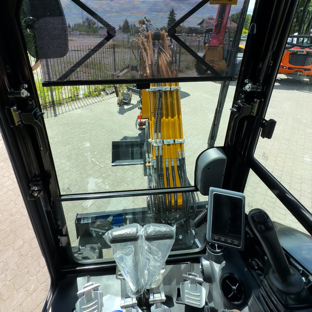 Koparka gąsienicowa SANY SY26C 2.8t